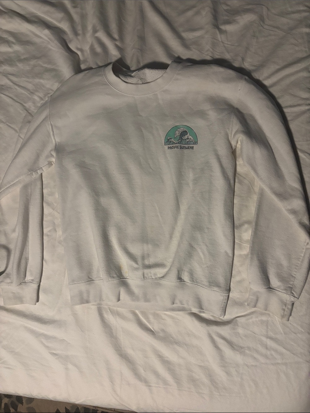 Pacific Sunwear White Crewneck Sweatshirt with Teal Graphic